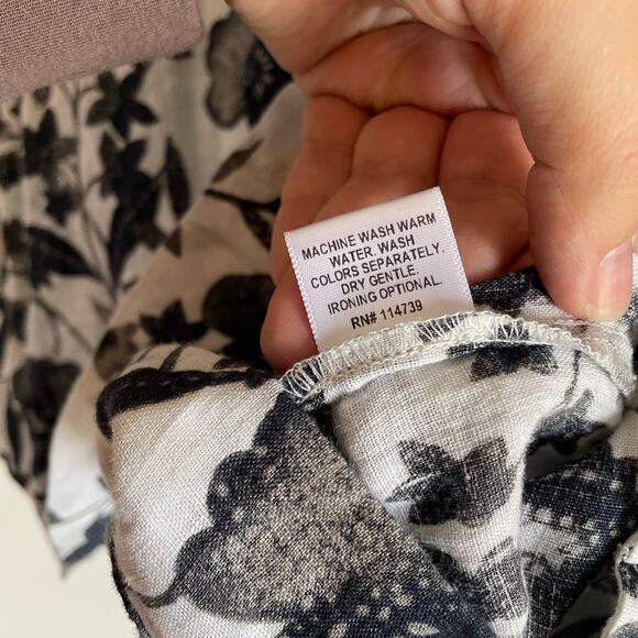 FLAX 100% Linen Classic Floral Button Down Blouse SZ 1X Lagenlook Black & White - Picture 7 of 10